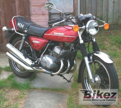 1977 Kawasaki KH 250 photo